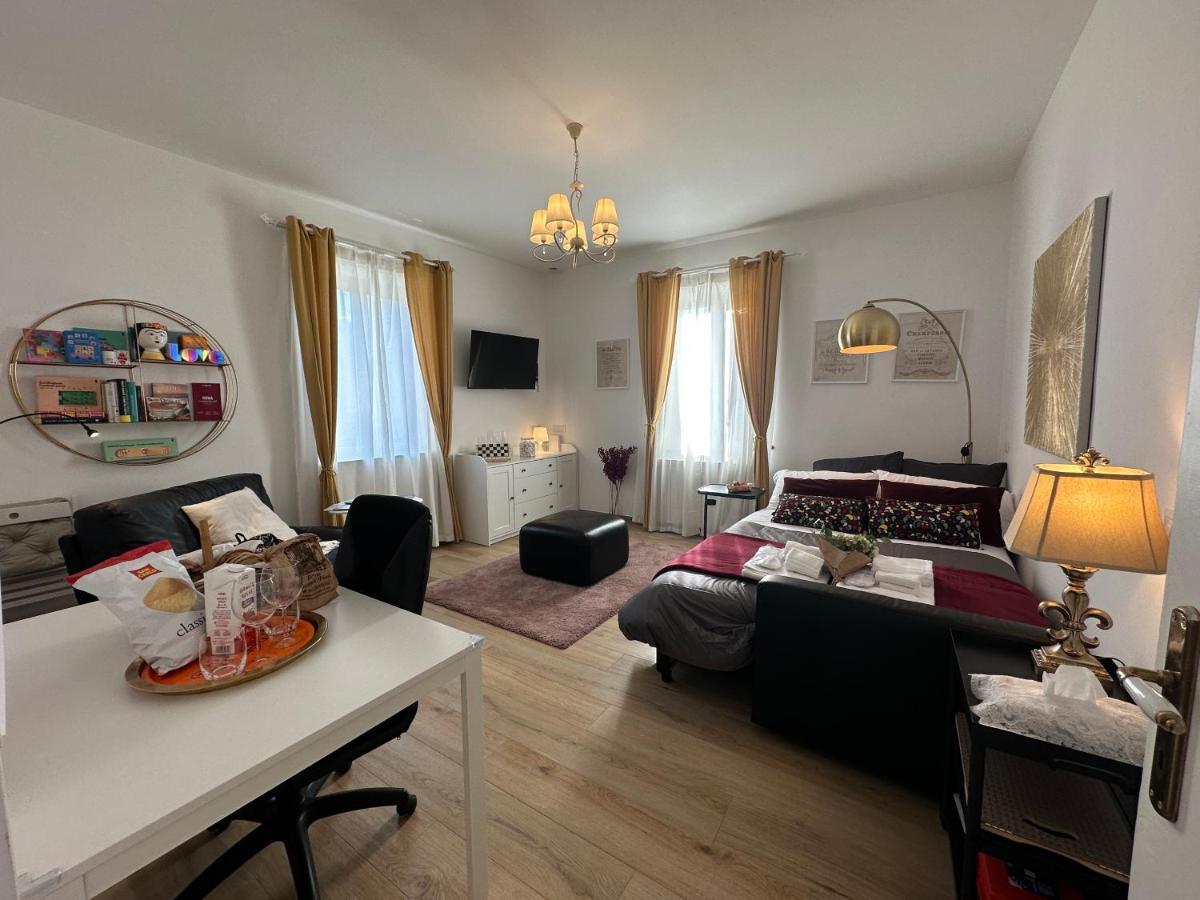 Gemelli-San Pietro-Trastevere-Casa Con Posto Auto Rome Extérieur photo